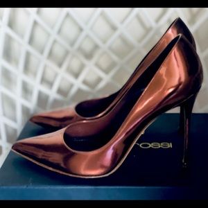 Sergio Rossi Godiva Patent Leather Pumps (41)